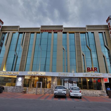 Airport Hotel Ramhan Palace Mahipalpur Neu-Delhi Exterior foto