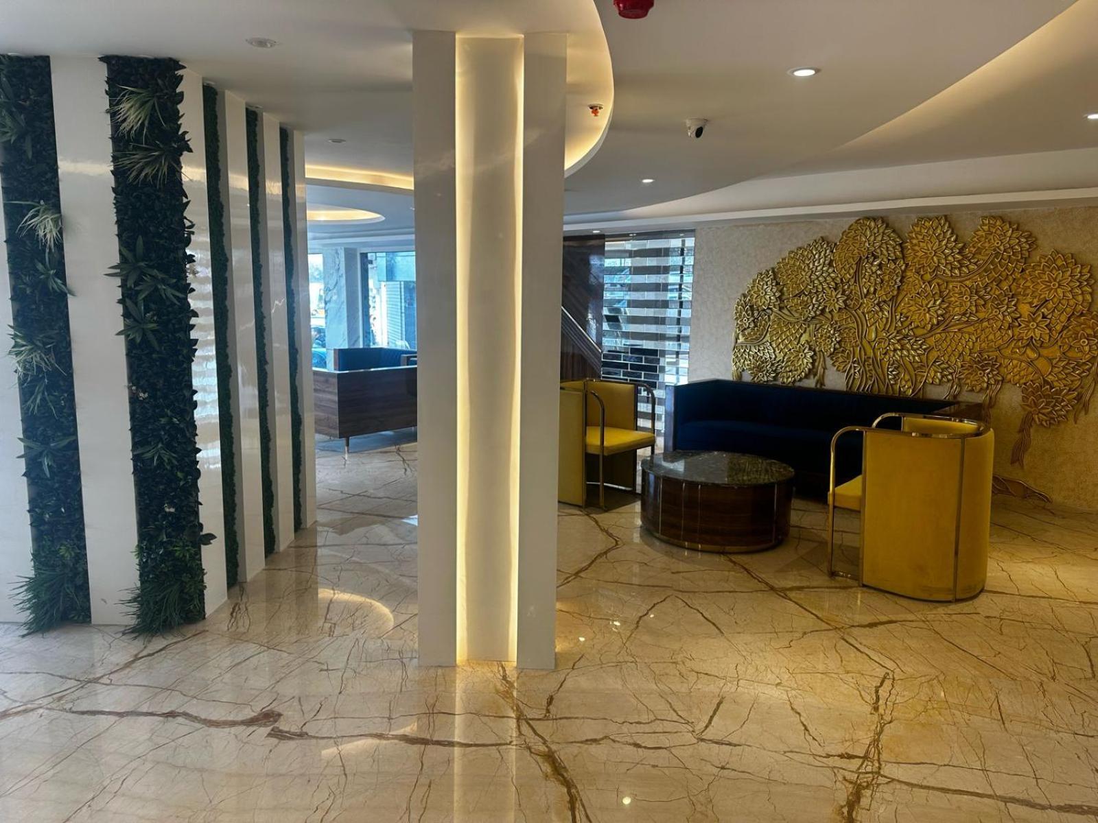 Airport Hotel Ramhan Palace Mahipalpur Neu-Delhi Exterior foto