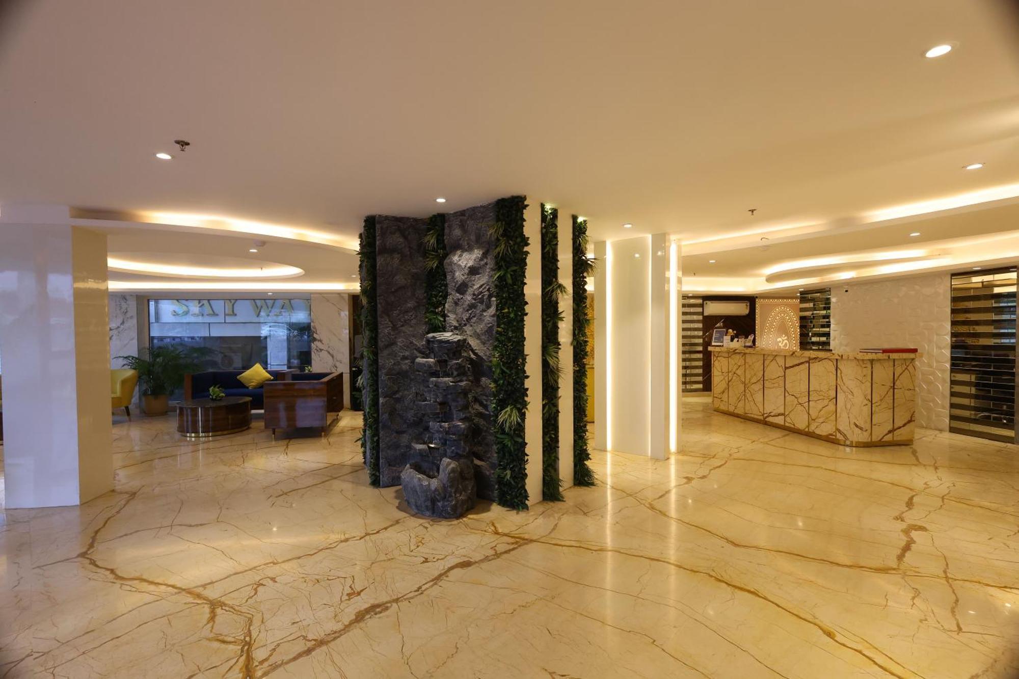 Airport Hotel Ramhan Palace Mahipalpur Neu-Delhi Exterior foto