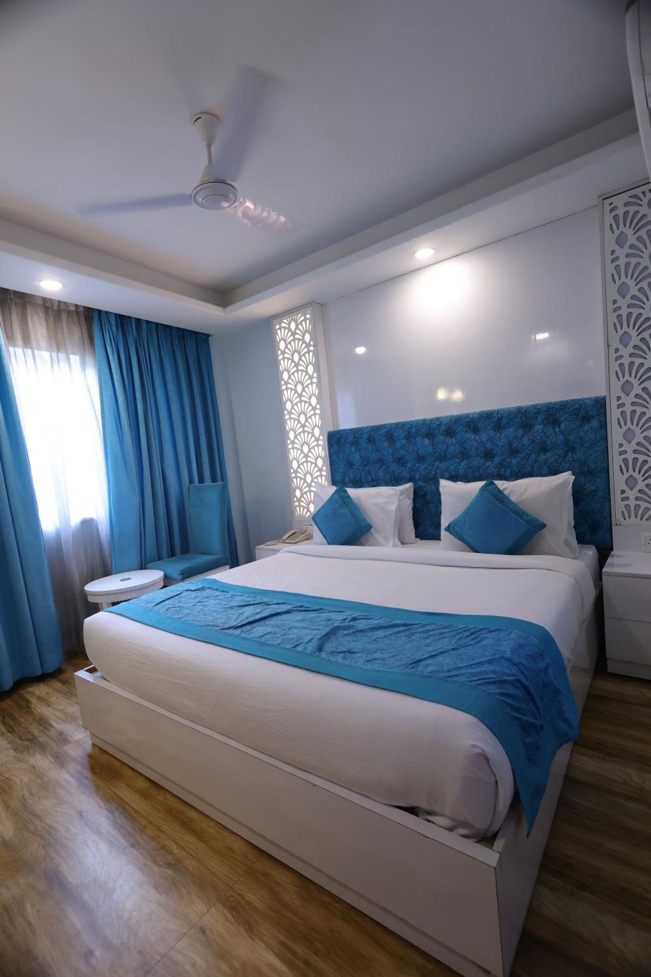 Airport Hotel Ramhan Palace Mahipalpur Neu-Delhi Exterior foto